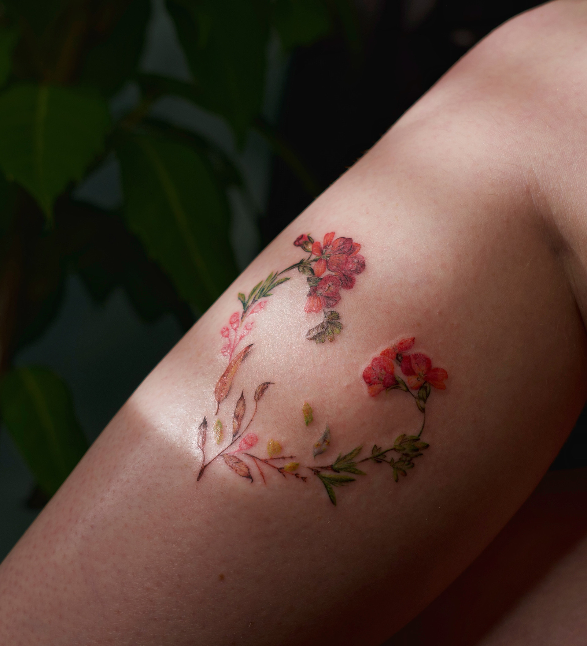 Flowing Botanical Wreath